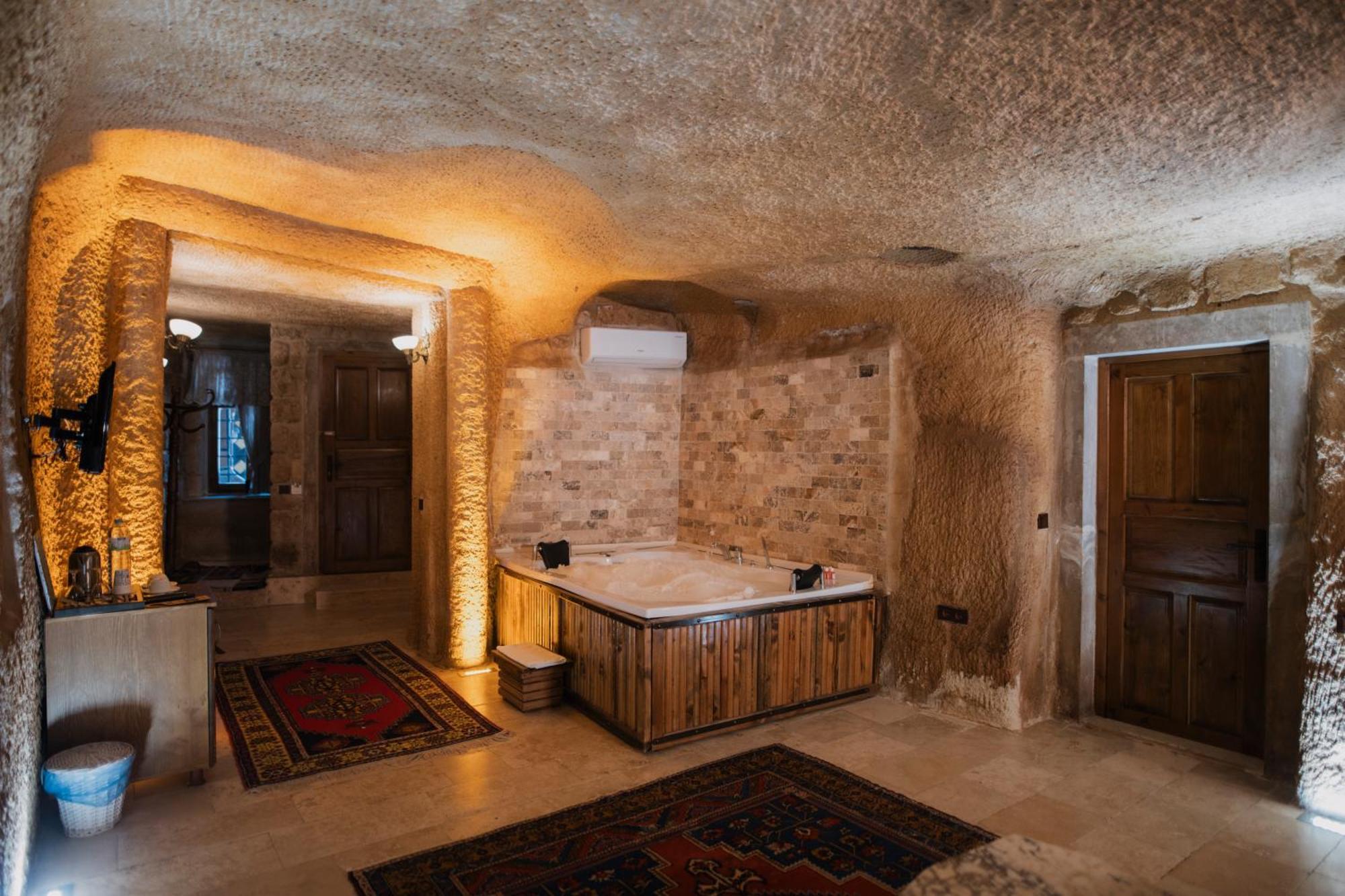Cappadocia Cave Lodge Гьореме Екстер'єр фото